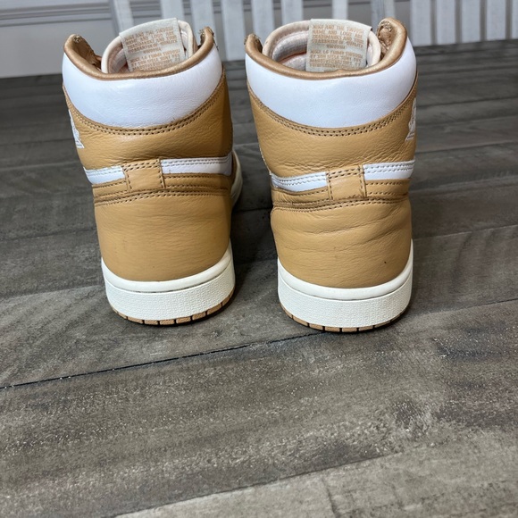 Nike Air Jordan 1 High Praline White Sail Sz 8.5 - Picture 4 of 5